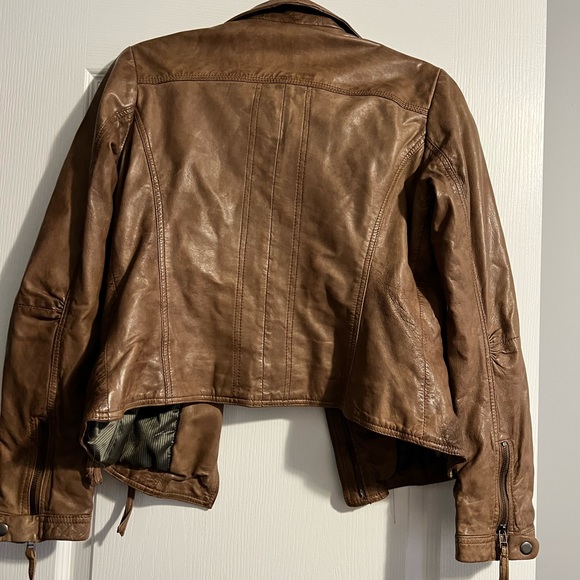 Danier brown leather cropped jacket - Picture 3 of 4